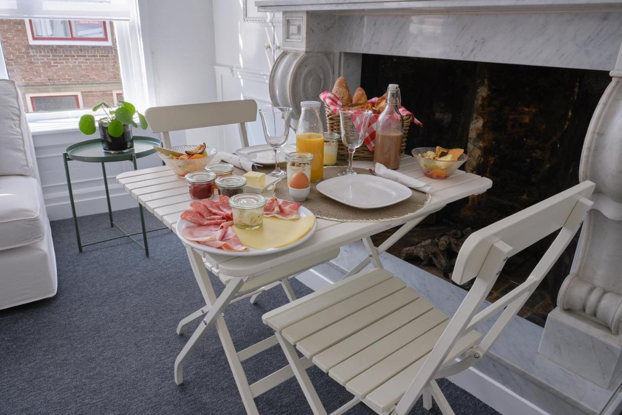 Het Gecroonde Swaert B&B Middelburg Exterior foto